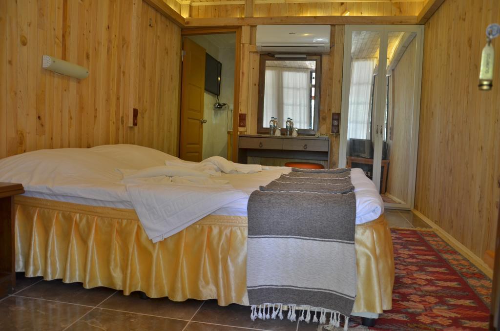 Olympos Mitos Hotel Buitenkant foto
