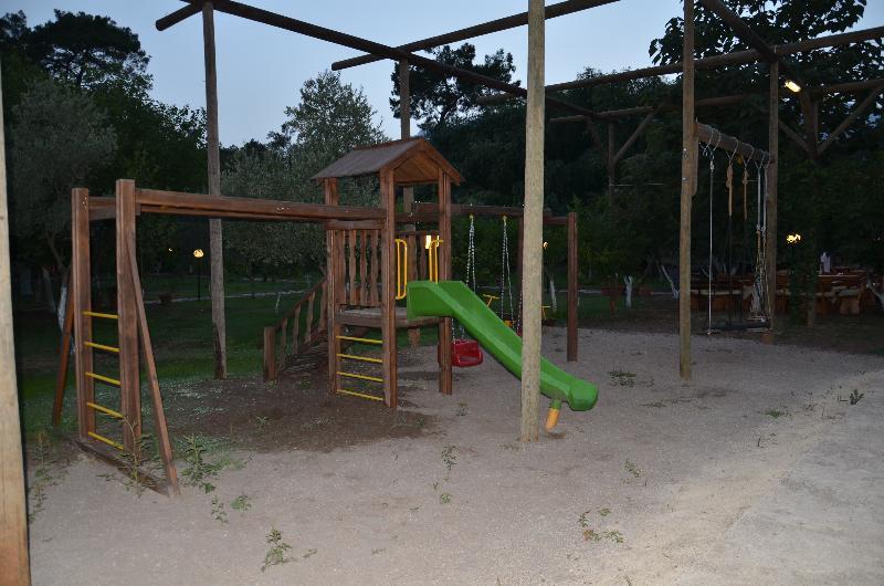 Olympos Mitos Hotel Buitenkant foto