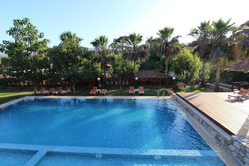 Olympos Mitos Hotel Buitenkant foto